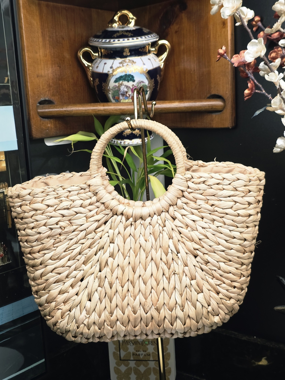 Natural Woven Round-Handle Tote Bag